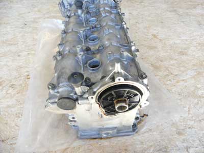 Mercedes Engine Cylinder Head, Right M273 V8 5.5L R2730162901 CL550 CLK550 CLS550 E550 G550 S550 SL5504